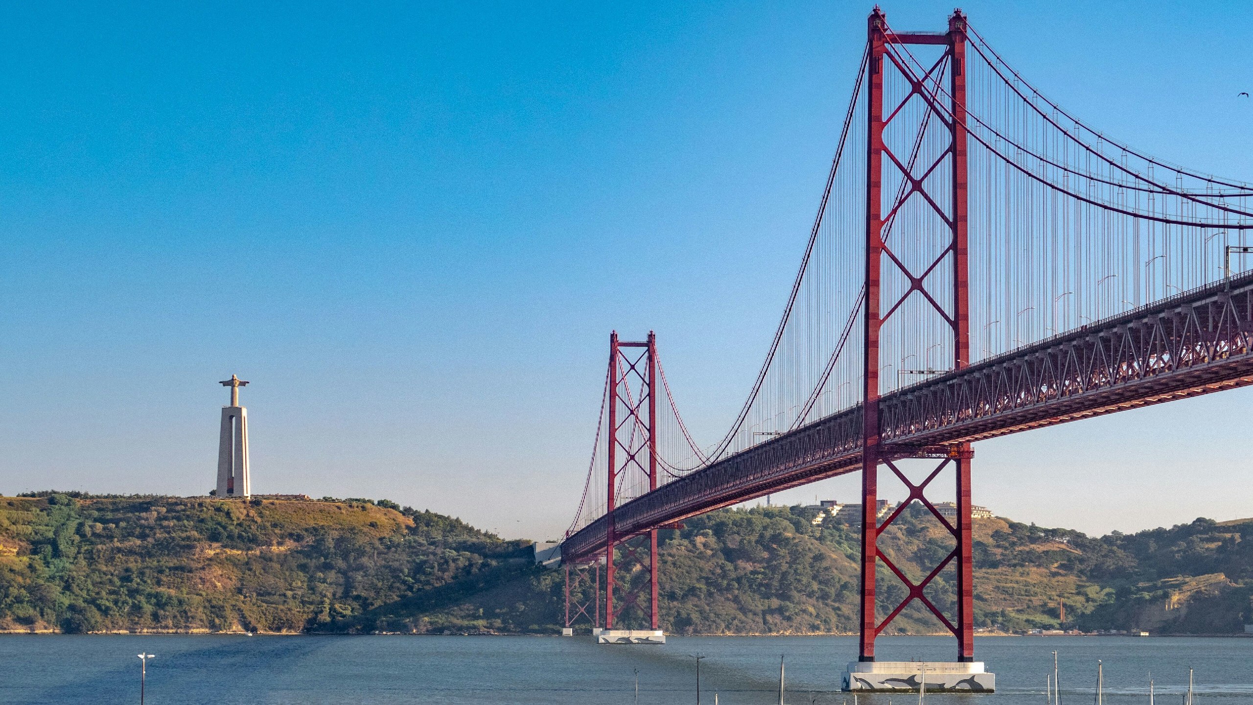 Portugália